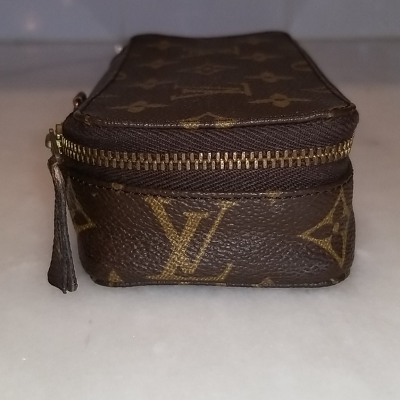 Louis Vuitton Vintage RARE MonteCarlo Jewelry Case - Picture 5 of 16